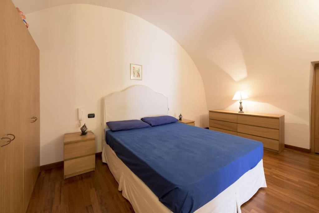 Traditional In Old Apartment *